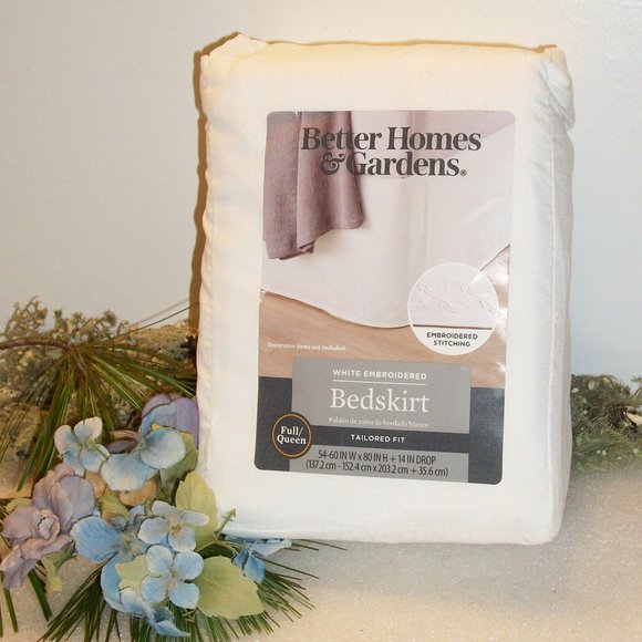 BETTER HOMES & GARDENS Full/Queen Bed Skirt 14" Drop Arctic White NIP - Picture 1 of 10